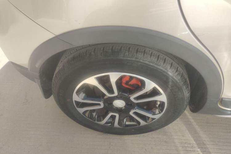 Used Geely Auto Vision X3 2017 1.5L Manual Luxury Model Right Rear Wheel Hub