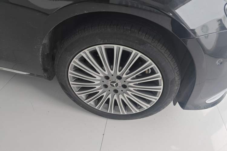 Used Mercedes-Benz E-Class 2022 Updated E 300 L Luxury Edition
