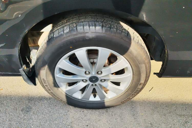 Used JAC Group Refine M5 2016 2.0T Gasoline Manual Business Edition