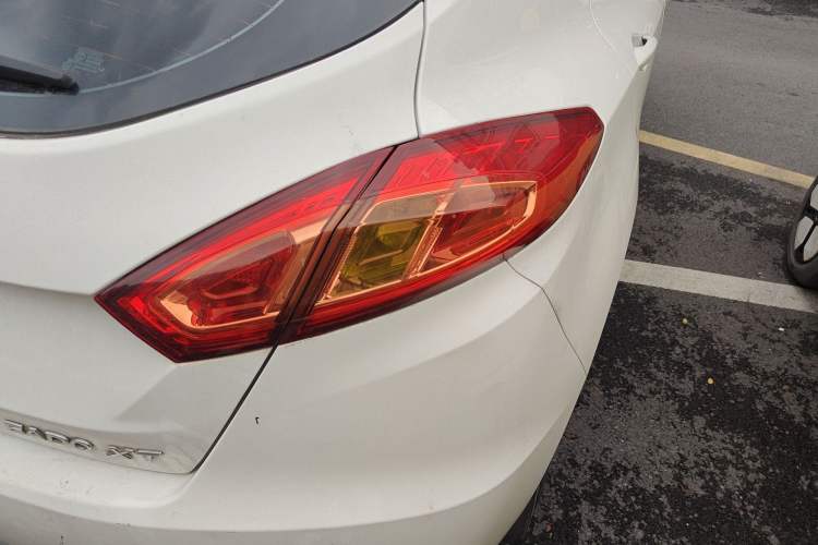 Used CHANGAN Eado 2016 1.6L Automatic Junku Model