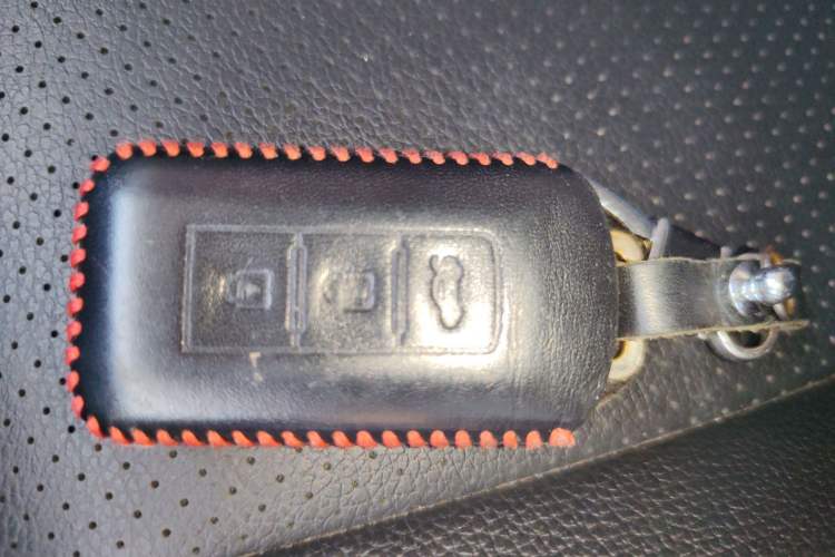 Used Mitsubishi Outlander 2018 2.0L Two-Wheel Drive Glory Edition 5 Seats
