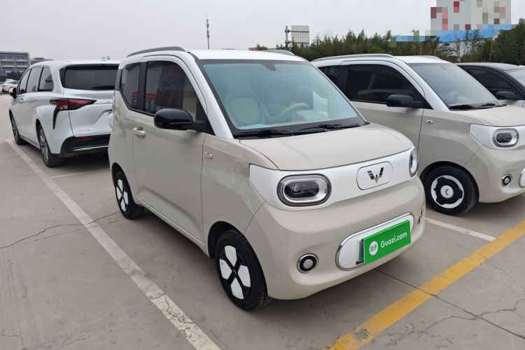 Used Wuling Hongguang MINIEV 2024 3rd Generation 215km Advanced Version
