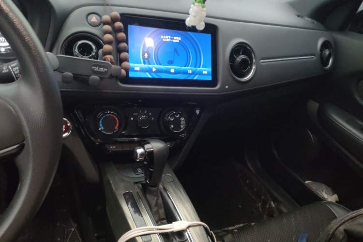 Used Honda XR-V 2017 1.8L EXi CVT Comfort Version Audio And AC Panel