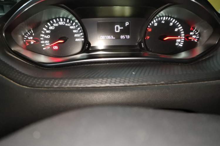 Used Peugeot 308 2016 1.6L Automatic Luxury Edition Instrument Cluster