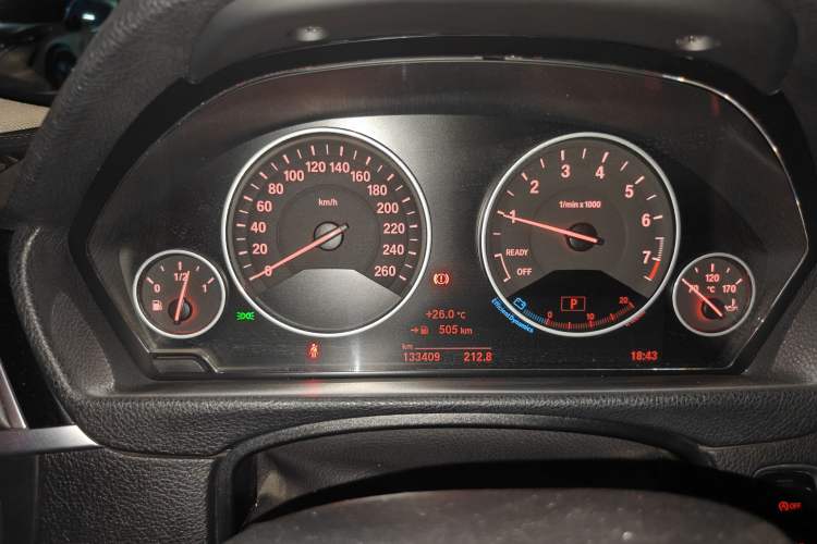 Used BMW 3 Series 2019 320Li Fashion Model
