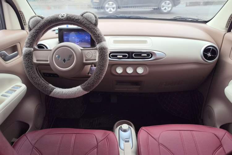 Used Wuling Hongguang MINIEV 2025 Four-Door Version Advanced Edition
