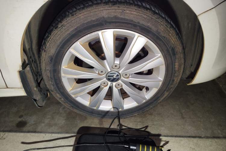 Used Volkswagen Sagitar 2014 Revised Version 1.6L Manual Comfort Edition