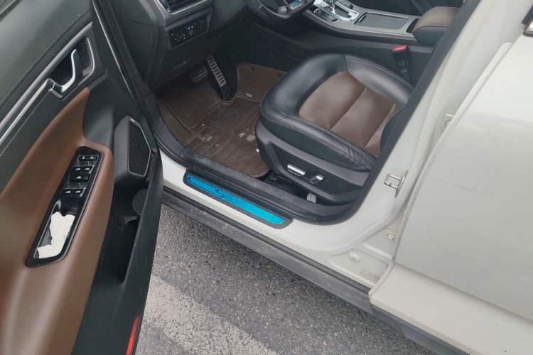 Used Geely Auto Emgrand GS 2017 Sport Edition 1.3T Automatic Smart Connectivity Model
