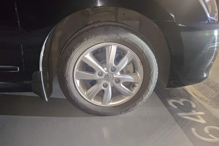Used Nissan Sylphy 2019 Classic 1.6XE+ CVT SmartConnect Leading Edition Right Front Wheel Hub