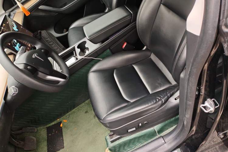 Used Tesla Model Y 2021 Standard Range Rear-Wheel Drive Version
