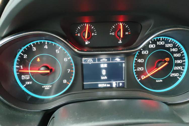 Used Chevrolet Cruze 2017 1.5L Automatic Pioneer Sunroof Edition
