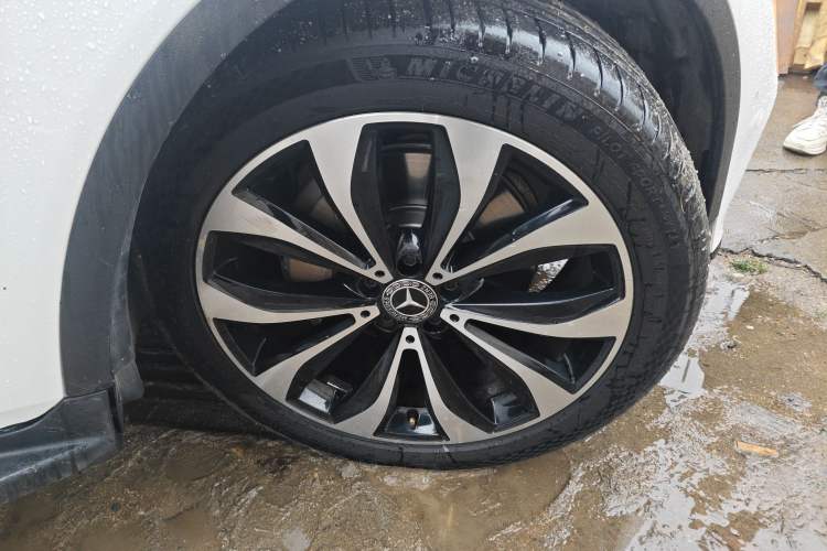 Used Mercedes-Benz GLC Coupe 2017 GLC 260 4MATIC Coupe SUV