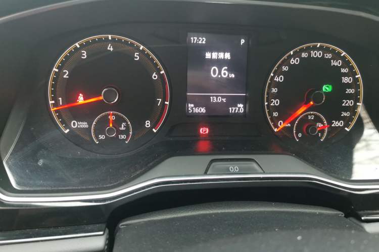 Used Volkswagen Sagitar 2020 280TSI DSG Comfort Version China VI Standard Odometer Close Up