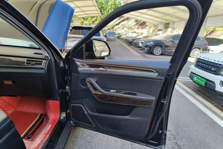 Used Zotye Domy X7 2017 1.8T Manual Luxury Model