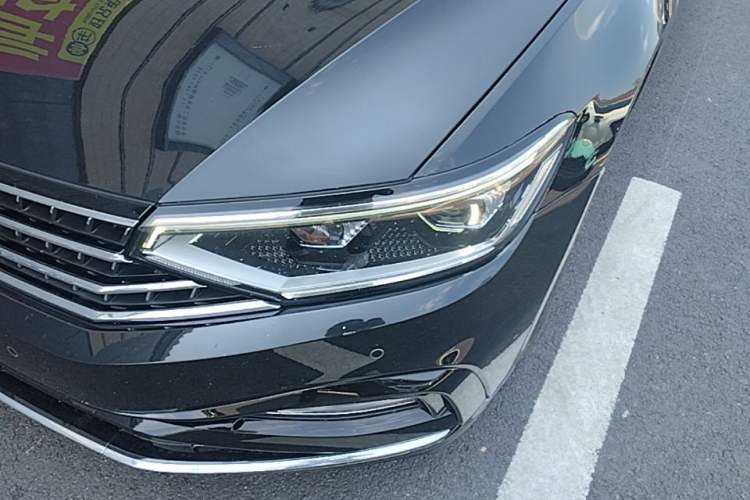 Used Volkswagen Magotan 2023 2 Million Units Commemorative Edition 330TSI DSG Luxury Version