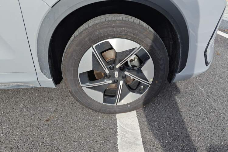 Used Geely Galaxy E5 2024 440km Launch Edition