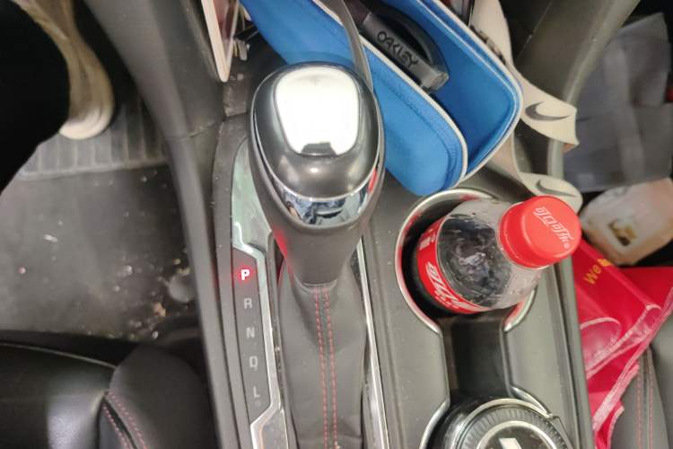 Used Chevrolet Equinox 2018 Redline 550T Automatic All-Wheel-Drive RS Edition
