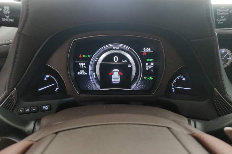 Used Lexus LS 2018 500h Excellence Edition China VI standard
