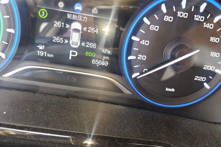 Used AION S 2022 Meizu 580 Pio Odometer Close Up