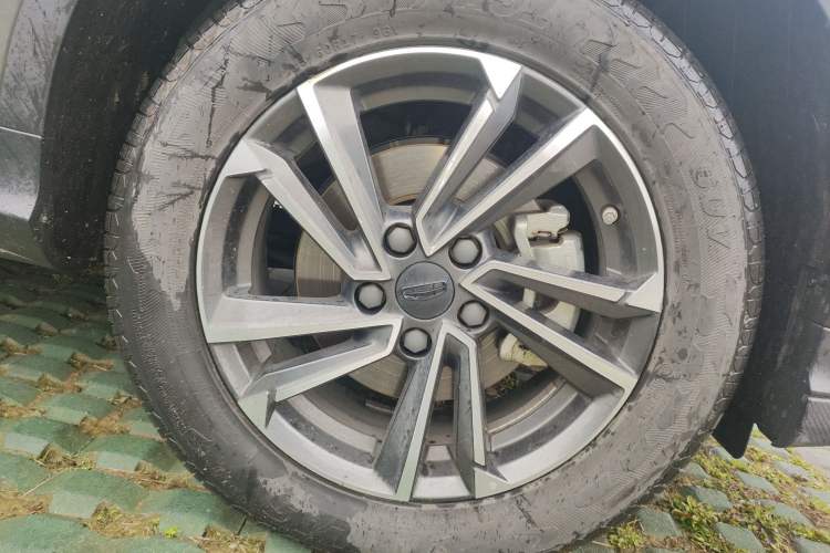 Used Geely Auto Coolray 2023 1.5T DCT Platinum Edition