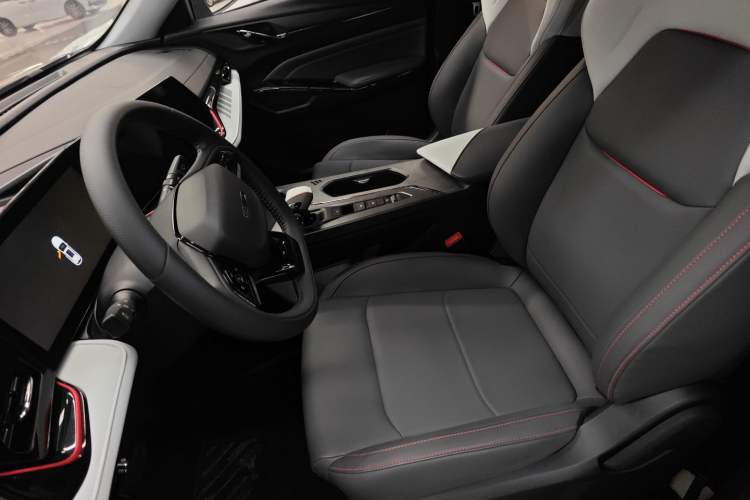 Used Oshan X5 PLUS 2023 1.5T DCT Navigation Edition