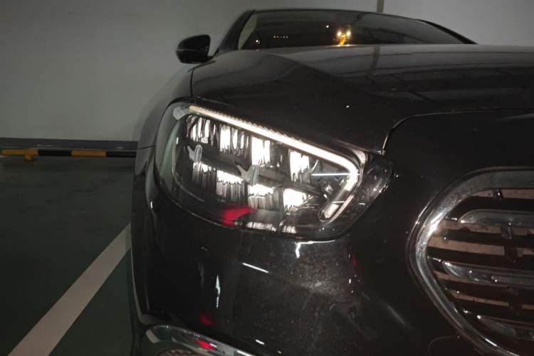 Used Mercedes-Benz E-Class 2021 E 300 L Stylish Model