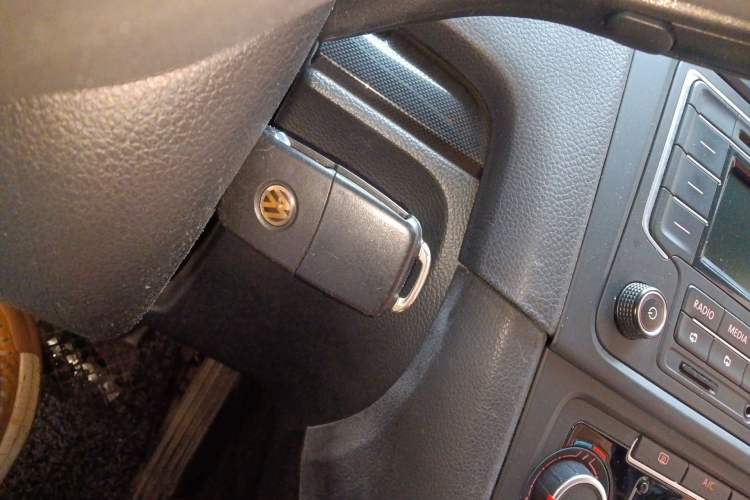 Used Volkswagen Golf 2012 1.4 TSI Automatic Comfort Edition Vehicle Key