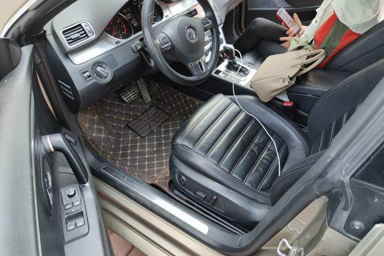 Used Volkswagen FAW-Volkswagen CC 2016 1.8TSI Prestige Model
