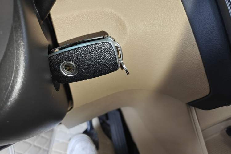 Used Volkswagen Touran 2013 1.4T DSG Comfort Edition 5-Seater