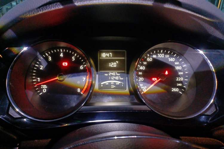 Used Volkswagen Sagitar 2017 1.6L Manual Comfort Model Instrument Cluster