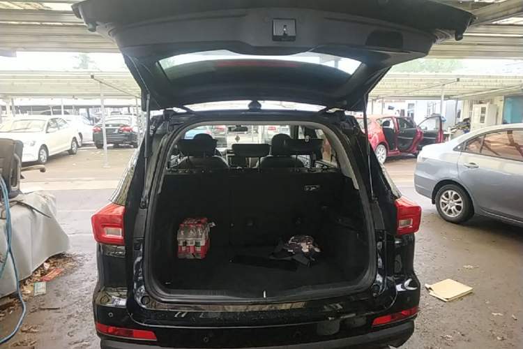 Used Haval M6 2017 1.5T Automatic Two-Wheel Drive Elite Model
