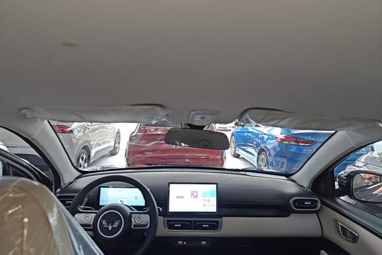 Used Wuling Bingo PLUS 2024 401 km Range 5-Seater Version