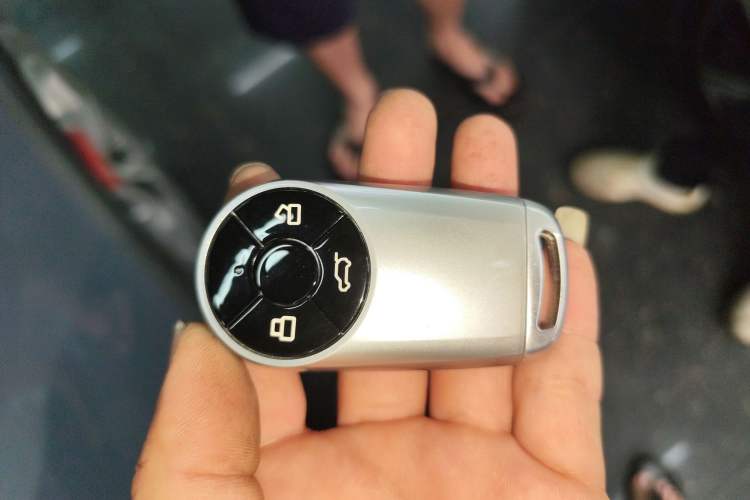 Used ORA Good Cat GT 2022 Mulan Edition 480km Long-Range续航 Interior 1