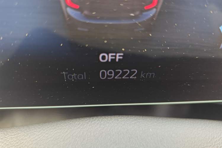 Used BMW 3 Series 2024 325Li M Sport Night Edition Package Odometer Close Up