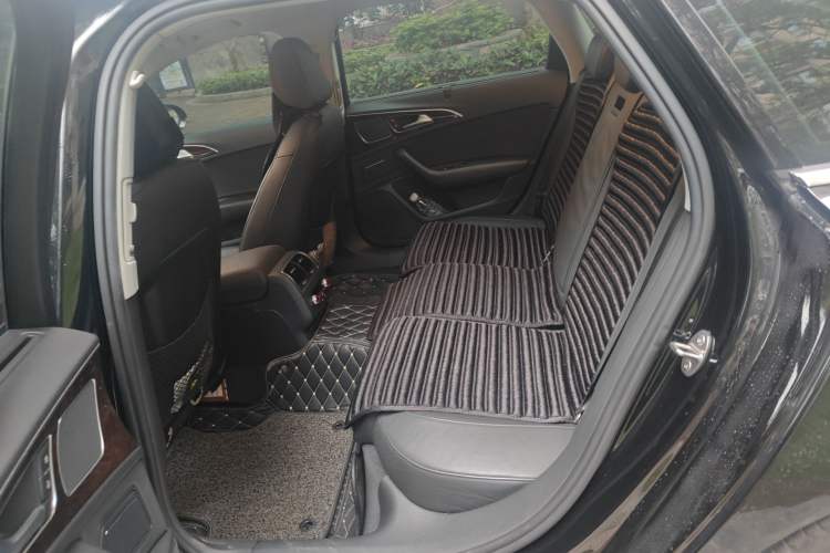 Used Audi A6L 2017 TFSI Comfort Model Interior 4