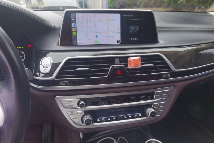 Used BMW 7 Series 2018 730Li Luxury Model Excellence Package
