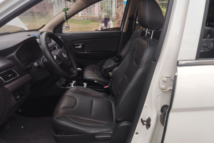 Used Dongfeng Fengon 330 2018 1.5L 330S Comfort Edition DK15
