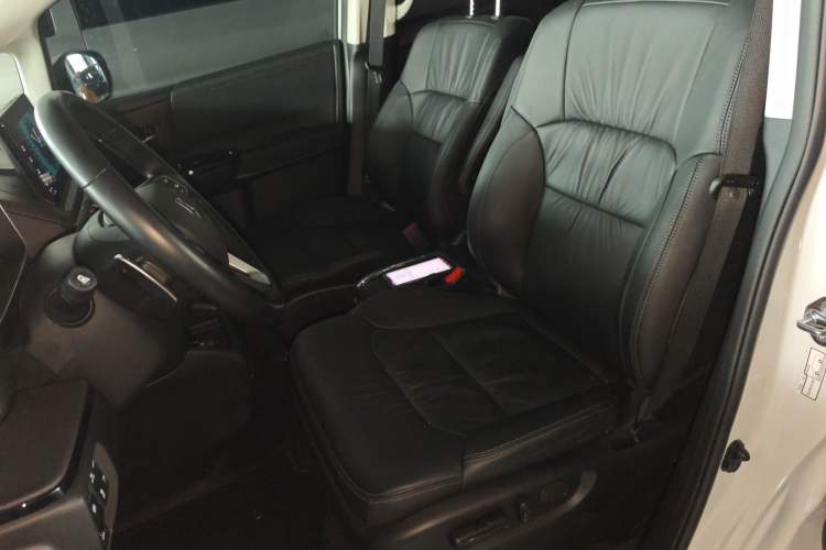 Used Honda Odyssey 2024 2.0L eHEV Sharp·Luxury Edition