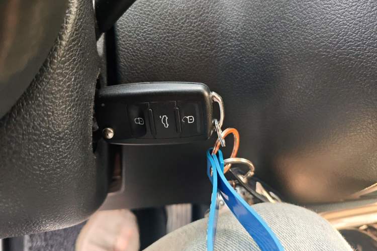 Used Volkswagen Tiguan 2012 1.8TSI Automatic Two-Wheel Drive Elite Edition Vehicle Key