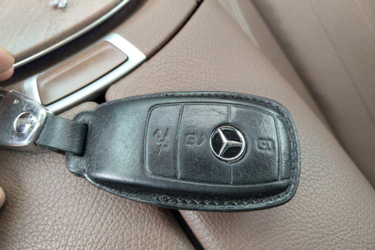 Used Mercedes-Benz E-Class 2023 E 300 L Luxury Model Vehicle Key