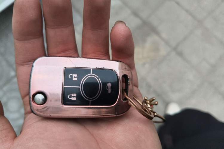 Used Buick Excelle 2015 1.5L Automatic Classic Model
