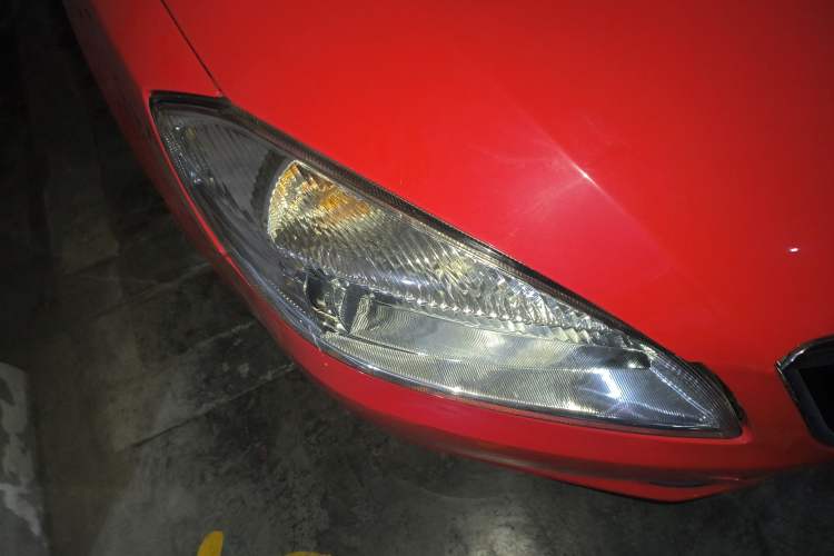 Used Skoda Fabia 2014 1.4L Manual Crystal Edition
