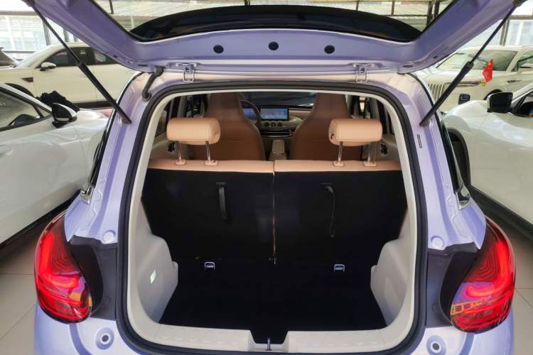 Used Wuling Bingo 2025 410 km Lingxi Deluxe Edition Trunk