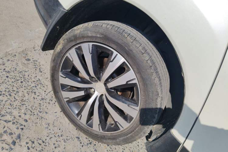 Used Peugeot 3008 2016 1.6THP Automatic Prestige Edition
