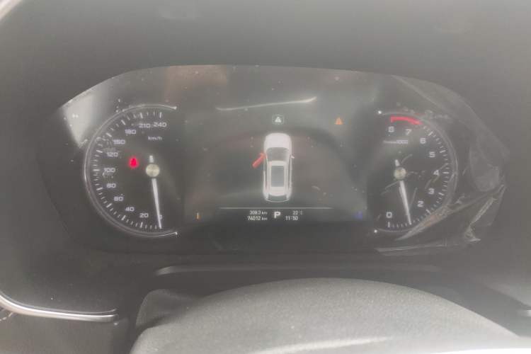 Used Roewe RX5 2016 30T Two-Wheel Drive Automatic Internet Smart Edition Instrument Cluster