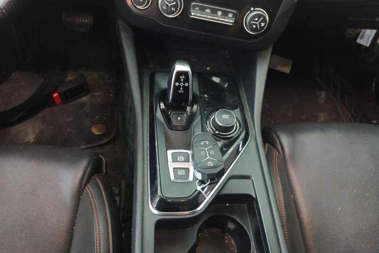 Used Lynk & Co 03 2019 1.5TD DCT Sport Edition China VI Standard Gear Lever