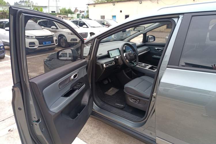 Used AION Y 2023 Younger Star Edition
