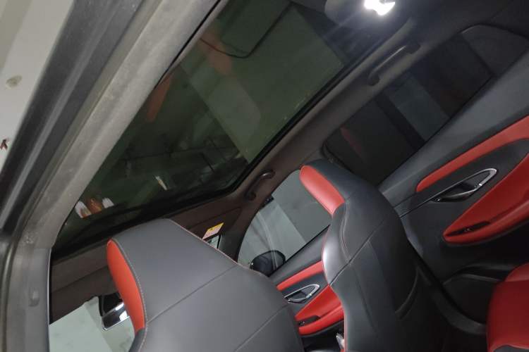 Used Changan UNI-T 2020 1.5T Prestige Version
