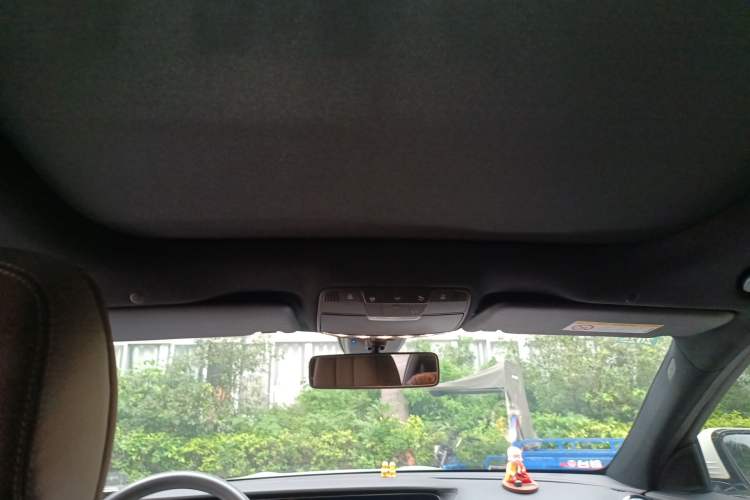 Used Mercedes-Benz E-Class 2022 Revised Version E 300 L Luxury Edition Headliner