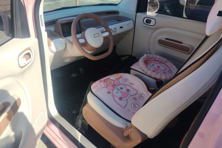 Used Bestune Pony 2026 Model 222km Cute Horse Plus